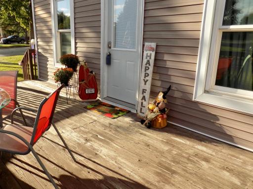 303 1st Avenue SE, Grand Meadow, MN 55936