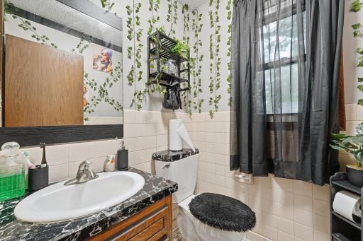 1321 Fireside Drive NE, Fridley, MN 55432