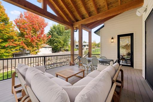 609 Callahan Place, Mendota Heights, MN 55118