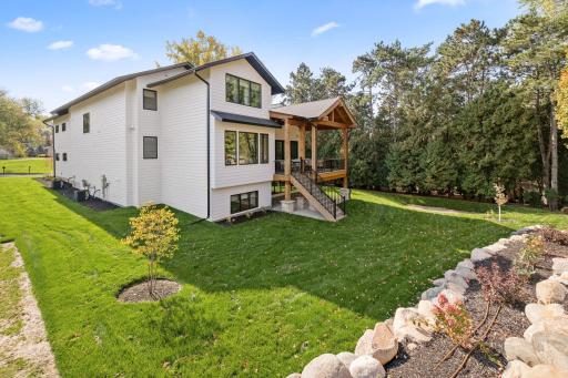 609 Callahan Place, Mendota Heights, MN 55118