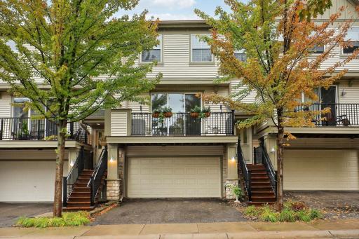Photo for 11211 Kinsley Street, Eden Prairie, MN 55344 - listing #7148038 Fantastic Eden Prairie Townhome conveniently located just East of the Eden Prairie Mall offering a newer furnace and air conditioning!