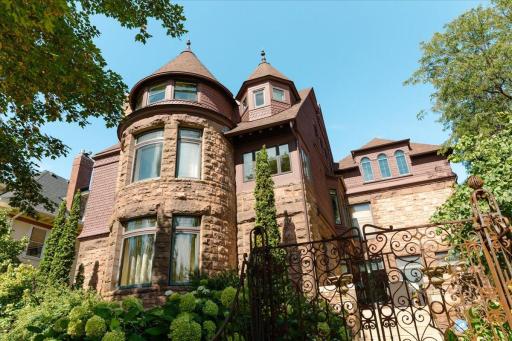 633 Fairmount Avenue, Saint Paul, MN 55105