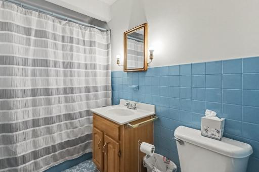849 8th Avenue SW, Faribault, MN 55021