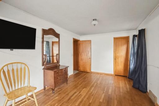 849 8th Avenue SW, Faribault, MN 55021