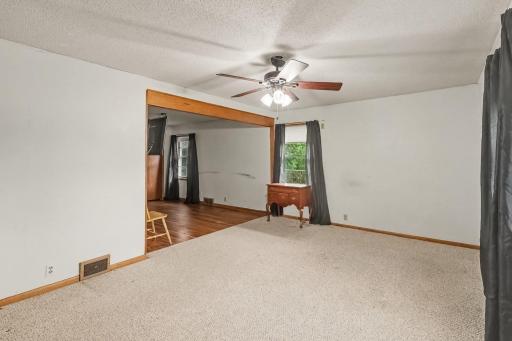 849 8th Avenue SW, Faribault, MN 55021