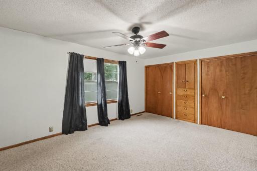 849 8th Avenue SW, Faribault, MN 55021