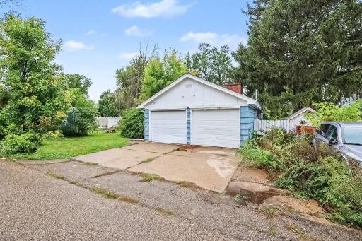 849 8th Avenue SW, Faribault, MN 55021