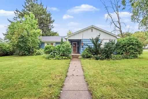 849 8th Avenue SW, Faribault, MN 55021