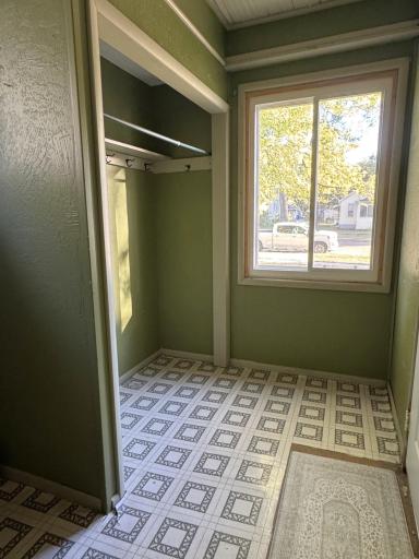Unit 1 front closet