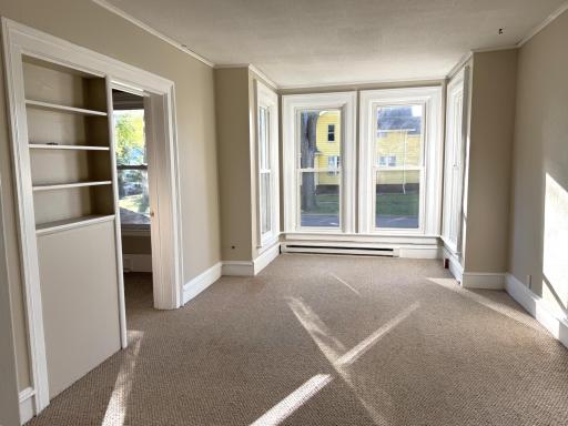Unit 1 Large Living rm windows
