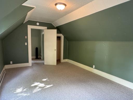 Unit 2 Primary bedroom