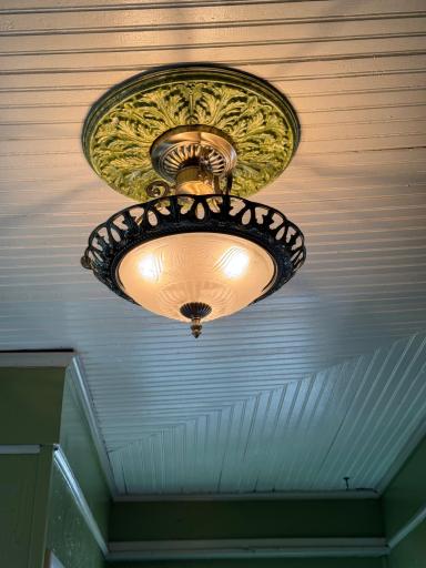 Another vintage detail