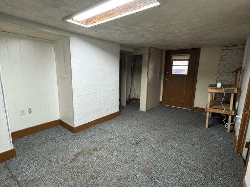Abandoned lower apt- wont meet code