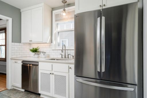 2724 Utica Avenue S, Saint Louis Park, MN 55416