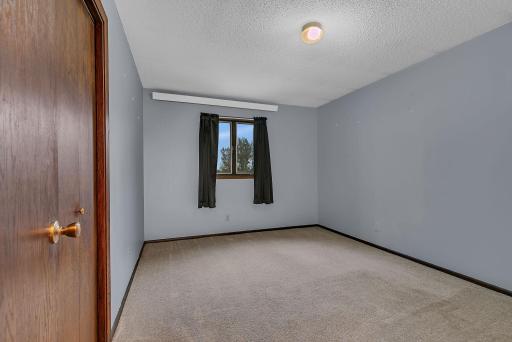 58533 243rd Street, Litchfield, MN 55355