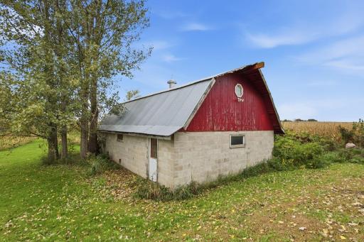 58533 243rd Street, Litchfield, MN 55355