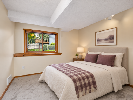 This image has been virtually staged with digitally added furniture and dÃ©cor. Refer to the unstaged photos and an in-person showing for the propertyâs actual condition.