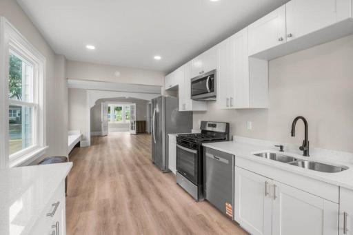1257 Palace Avenue, Saint Paul, MN 55105