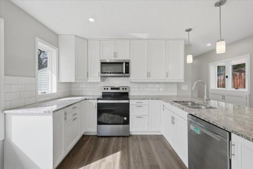 Functional U shaped floorplan.