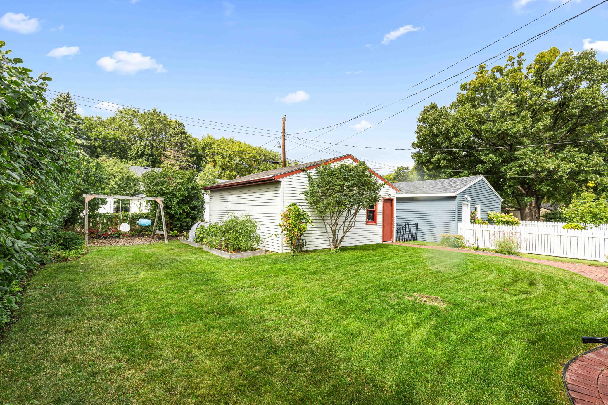 1322 3rd St N Fargo MLS-9.jpg