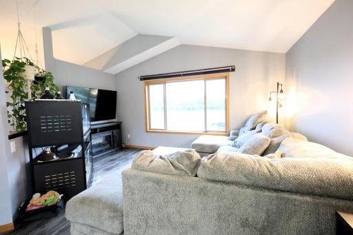 1733 Maple Leaf Lane, Litchfield, MN 55355