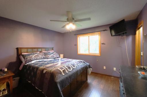 1733 Maple Leaf Lane, Litchfield, MN 55355