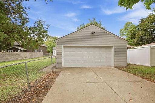808 5th Avenue SE, Saint Cloud, MN 56304
