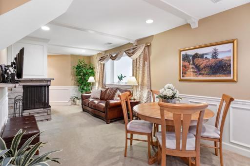 5212 Richwood Drive, Edina, MN 55436
