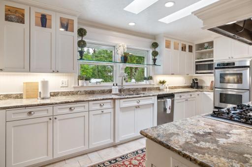 5212 Richwood Drive, Edina, MN 55436