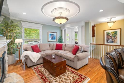 5212 Richwood Drive, Edina, MN 55436