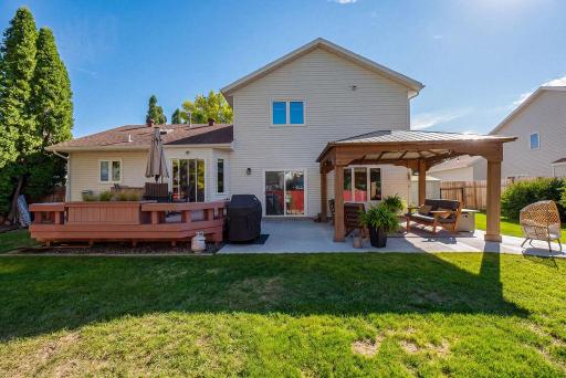 3101 37 1/2 Avenue S, Fargo, ND 58104