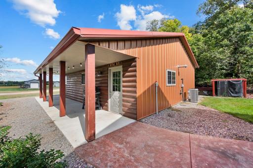 Outbuilding with heat and AC
