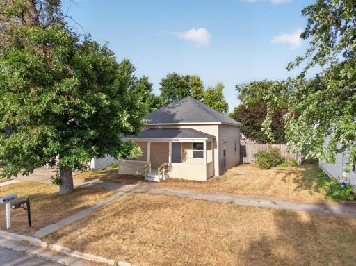 104 2nd Street NE, Barnesville, MN 56514