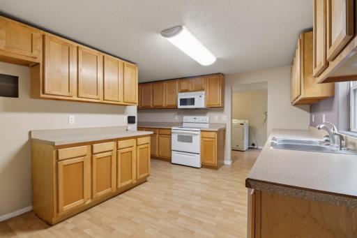 104 2nd Street NE, Barnesville, MN 56514