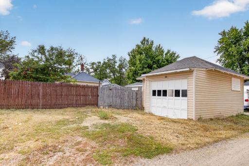104 2nd Street NE, Barnesville, MN 56514