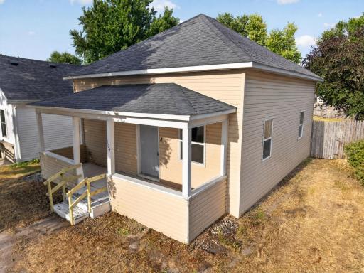 104 2nd Street NE, Barnesville, MN 56514