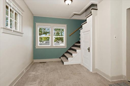 506 Sparkman Avenue, Duluth, MN 55803