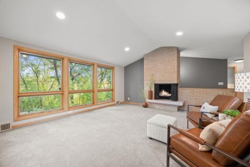 3346 Kyle Avenue N, Golden Valley, MN 55422