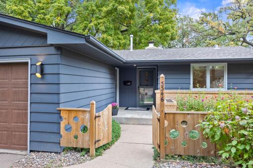 3346 Kyle Avenue N, Golden Valley, MN 55422