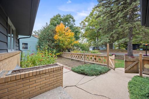 3346 Kyle Avenue N, Golden Valley, MN 55422
