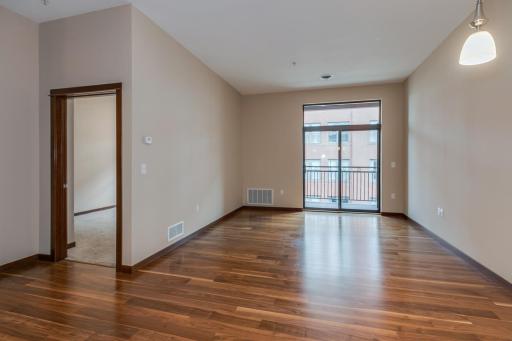 Private Balcony Door