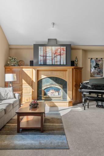 1006 105th Street W, Inver Grove Heights, MN 55077