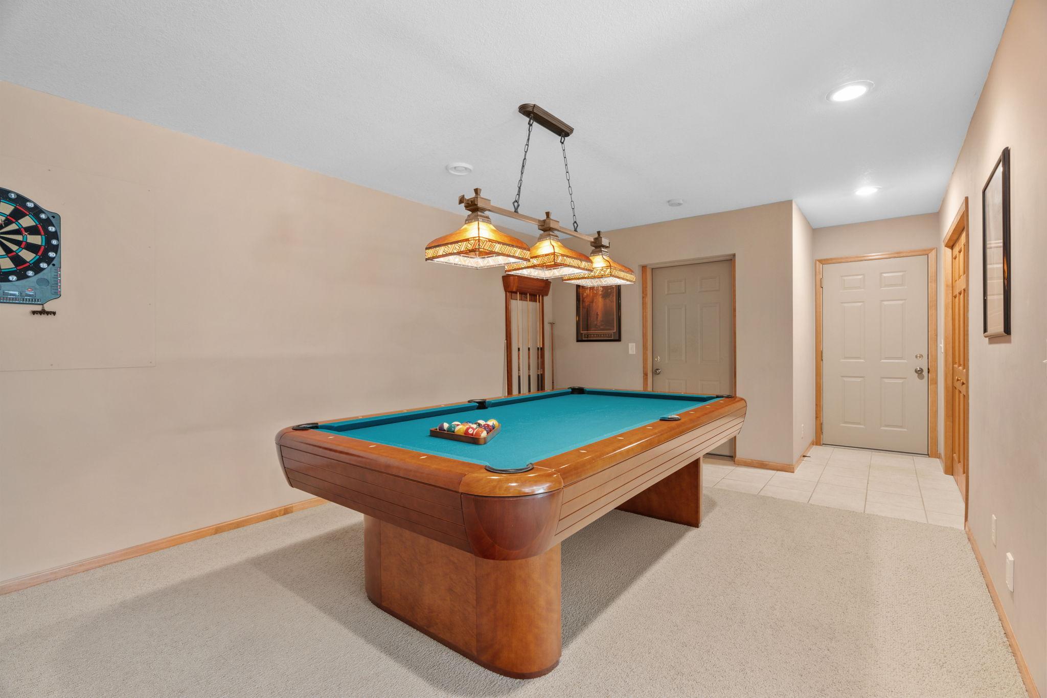 62-web-or-mls-1006 105th St W-62.jpg