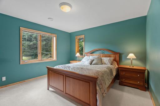 1006 105th Street W, Inver Grove Heights, MN 55077