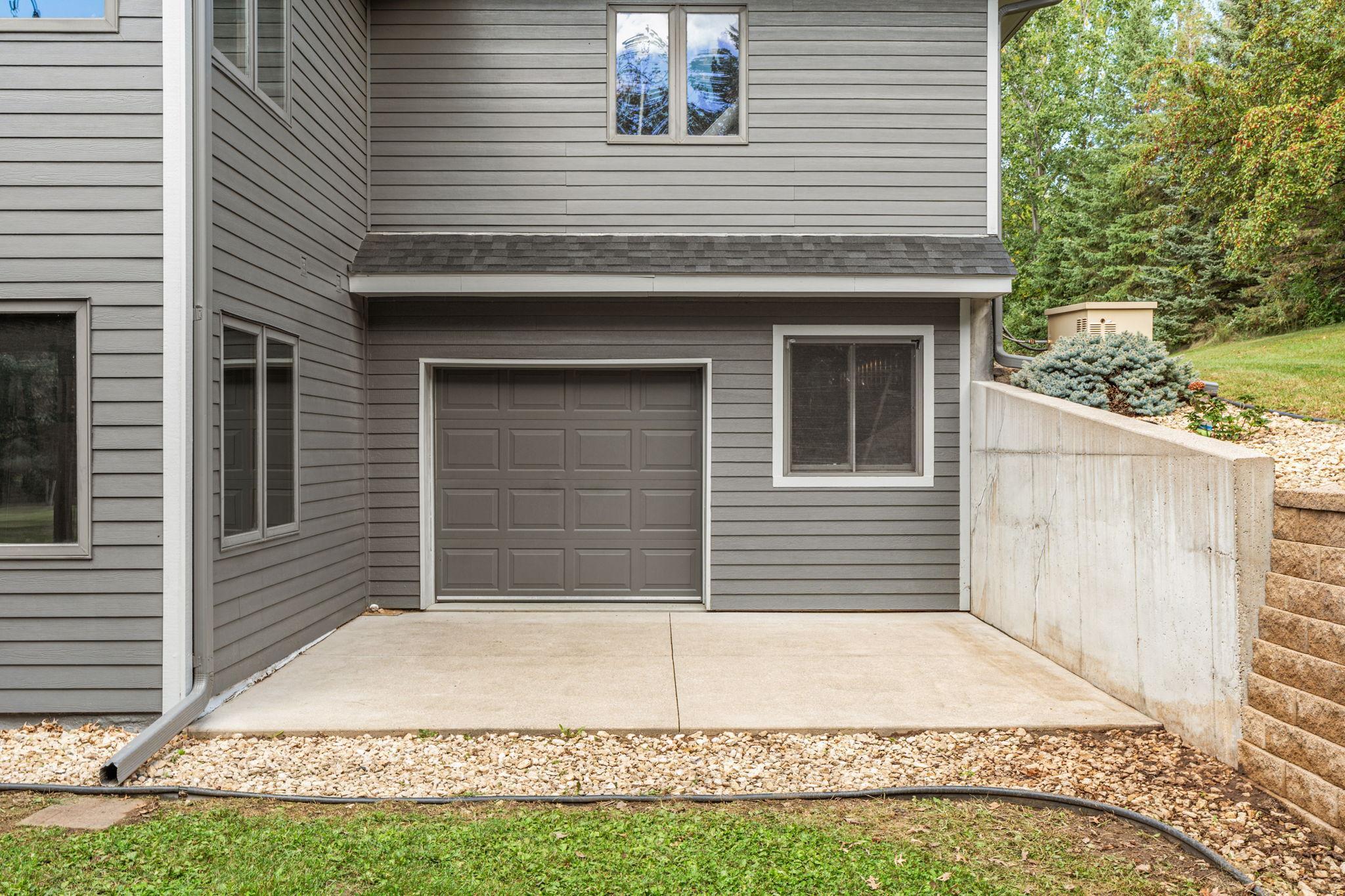 9-web-or-mls-1006 105th St W-9.jpg