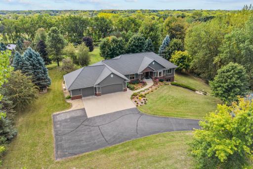 1006 105th Street W, Inver Grove Heights, MN 55077