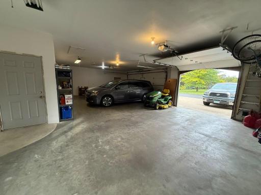 1006 105th Street W, Inver Grove Heights, MN 55077