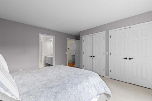11193 Bluestem Lane, Eden Prairie, MN 55347