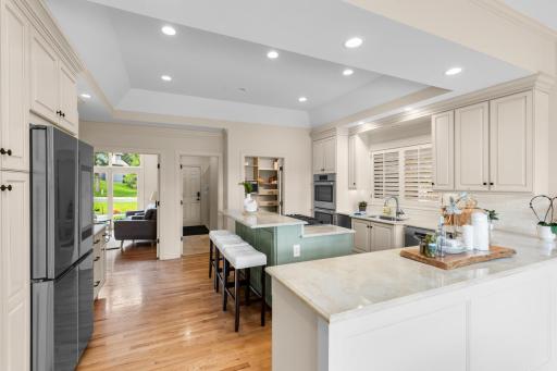 11193 Bluestem Lane, Eden Prairie, MN 55347
