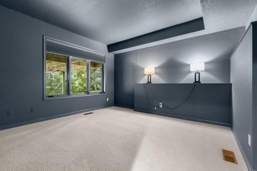 11193 Bluestem Lane, Eden Prairie, MN 55347